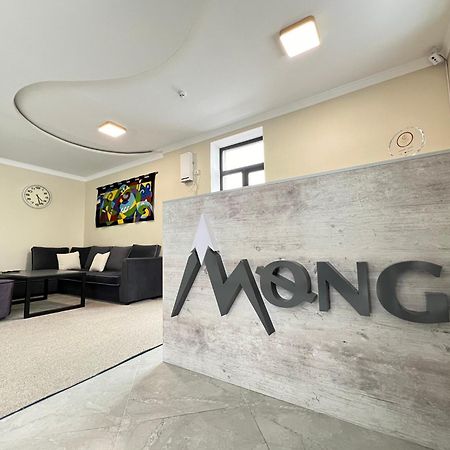 Mongu Hotel Karakol Eksteriør bilde