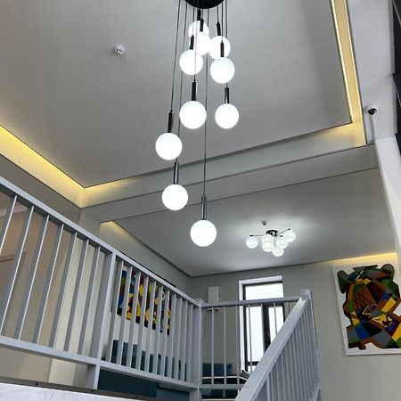 Mongu Hotel Karakol Eksteriør bilde